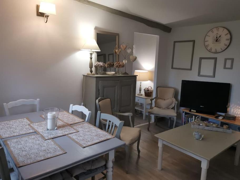 Le Cabanon Tendance Du Luberon Mérindol Екстериор снимка