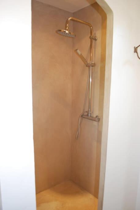 Le Cabanon Tendance Du Luberon Mérindol Екстериор снимка